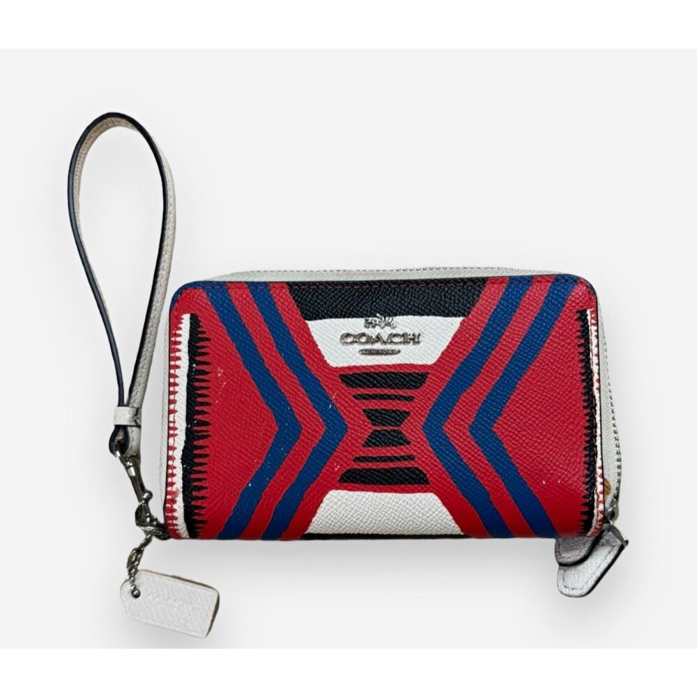 Coach Coachella Fire Dance Limited Edition Wristlet Geometric Zip Around Wallet